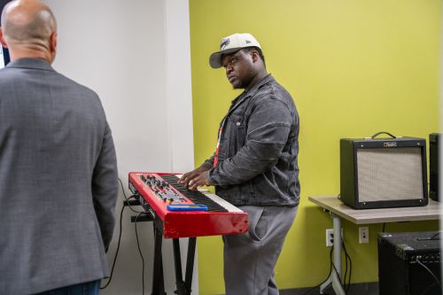 I Wonder… What It Would Be Like to Record in a Studio Workshop 2026