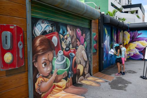 SideQuest Saturday at Wynwood Walls Museum